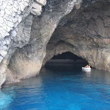 Residenza Eolia Feriehus